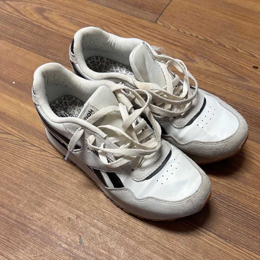 Reebok White Sneakers with Black Stripe